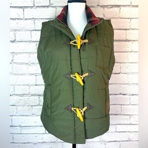 Legendary Whitetails Green Puffer Vest Flannel Collar Button Accents Size Medium